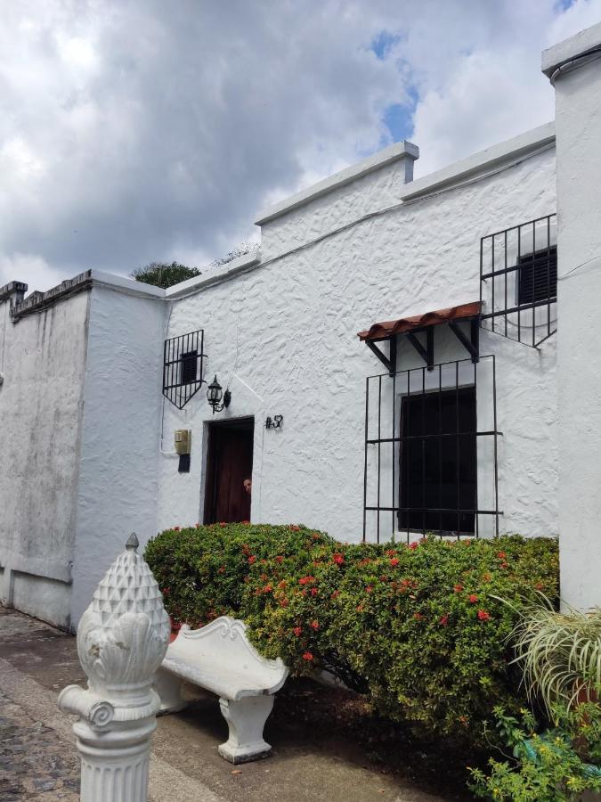 Cabana 52 En La Aldea Doradal Santorini Colombiano Eksteriør billede